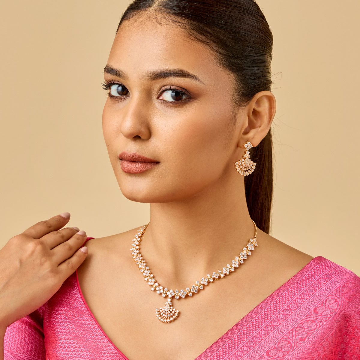 Zircon Necklace Zircon Necklace 186563