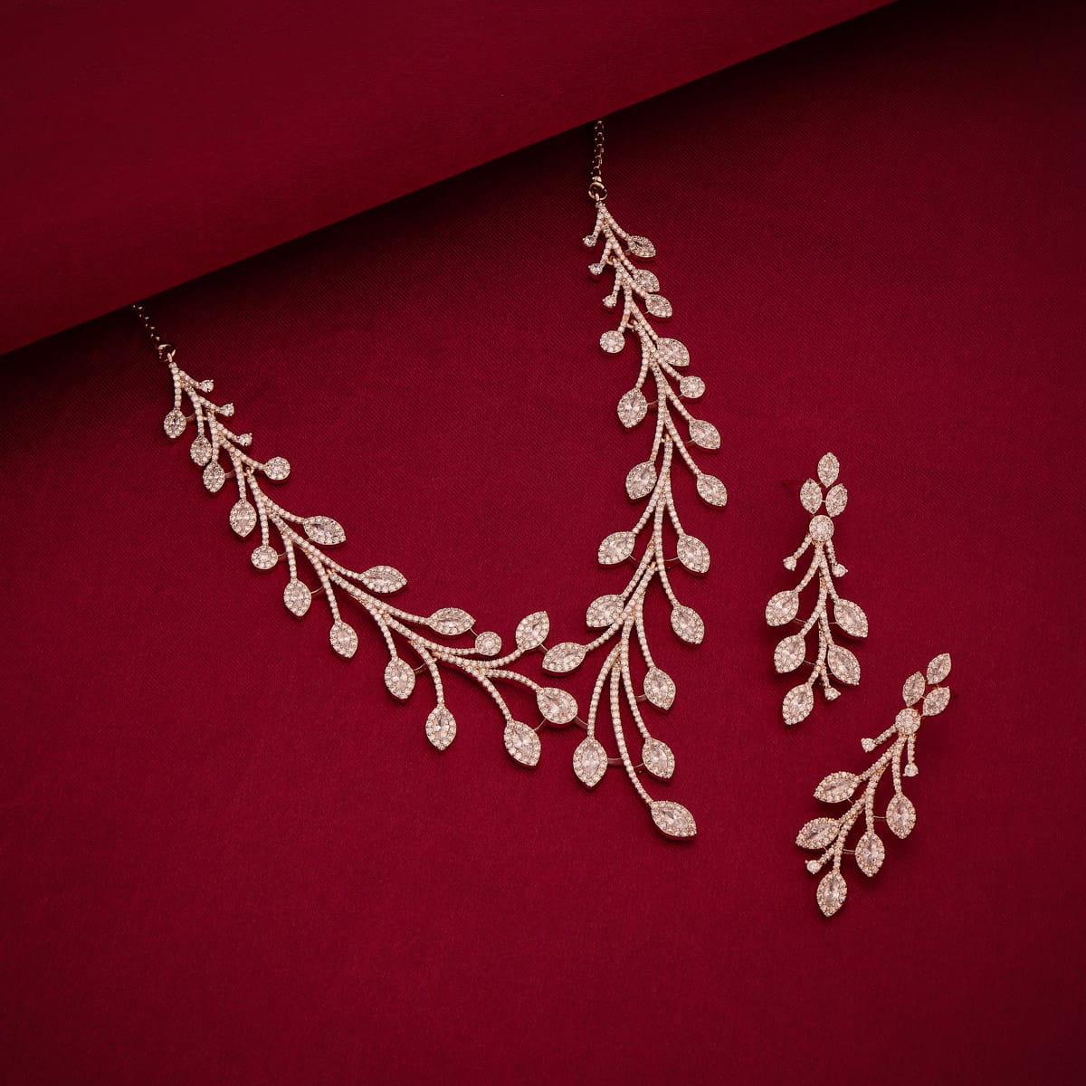 Zircon Necklace Zircon Necklace 187566
