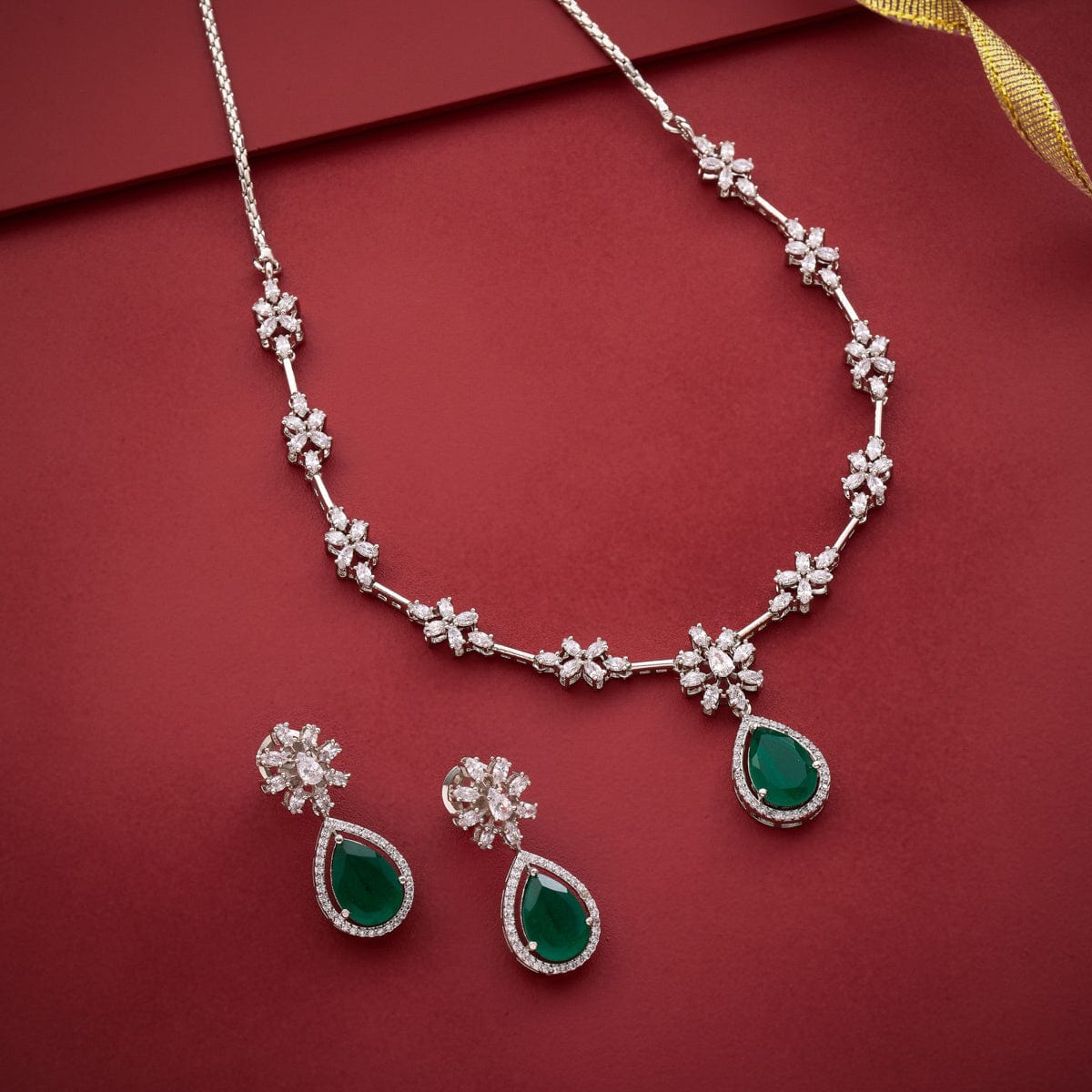 Zircon Necklace Zircon Necklace 187571