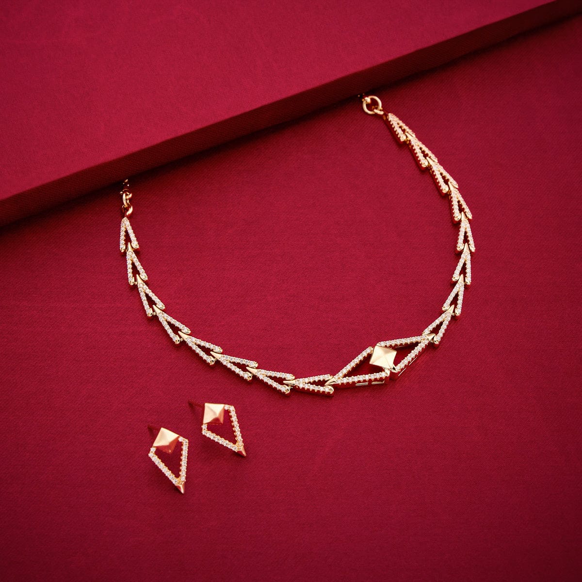 Zircon Necklace Zircon Necklace 187586