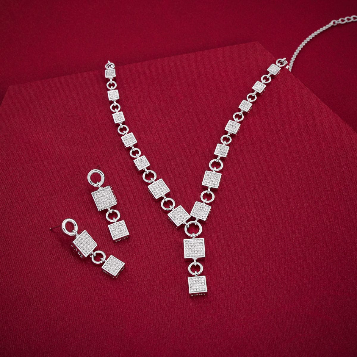 Zircon Necklace Zircon Necklace 187592