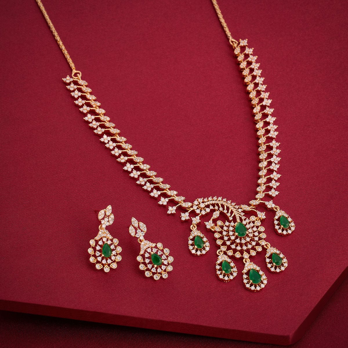 Zircon Necklace Zircon Necklace 187802