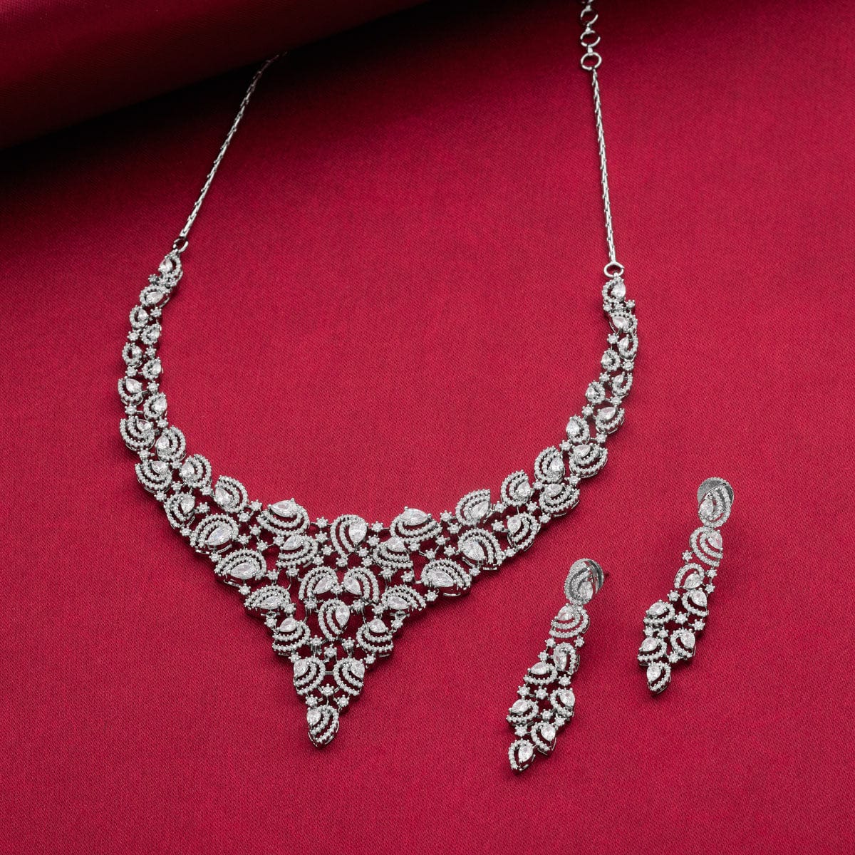 Zircon Necklace Zircon Necklace 188740