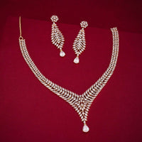 Zircon Necklace Zircon Necklace 188743