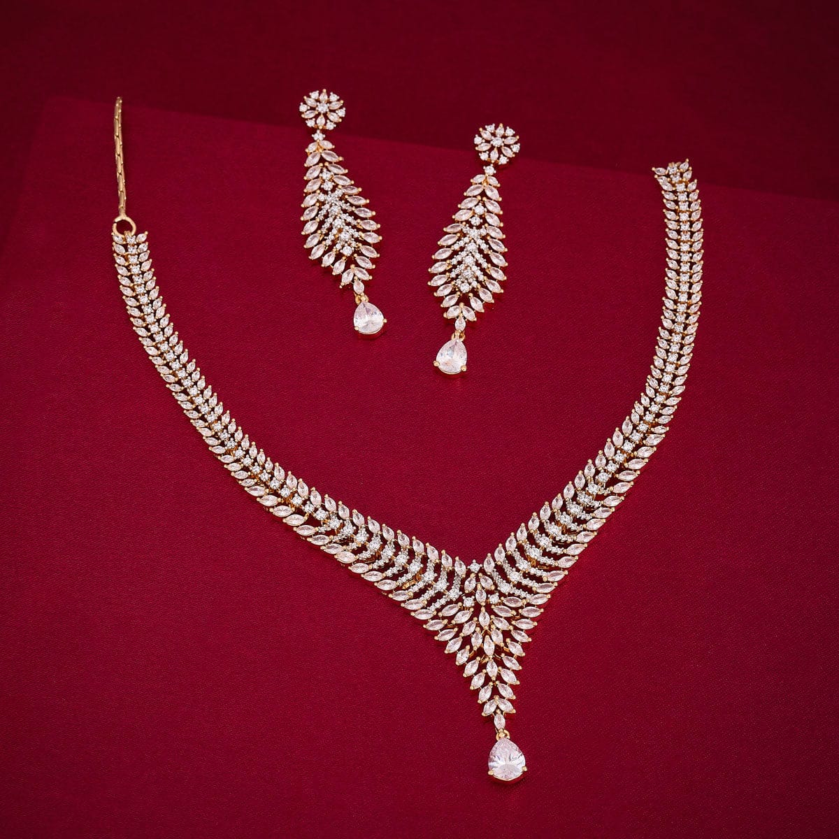 Zircon Necklace Zircon Necklace 188743