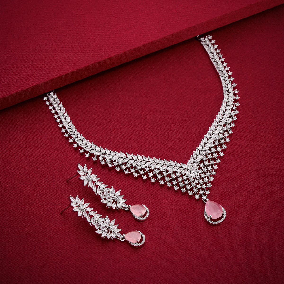 Zircon Necklace Zircon Necklace 188744