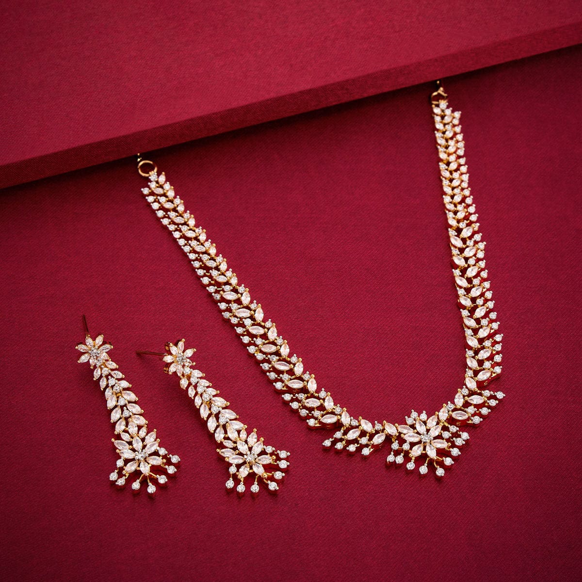 Zircon Necklace Zircon Necklace 188748