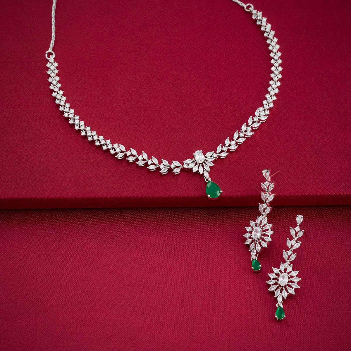 Zircon Necklace Zircon Necklace 188752