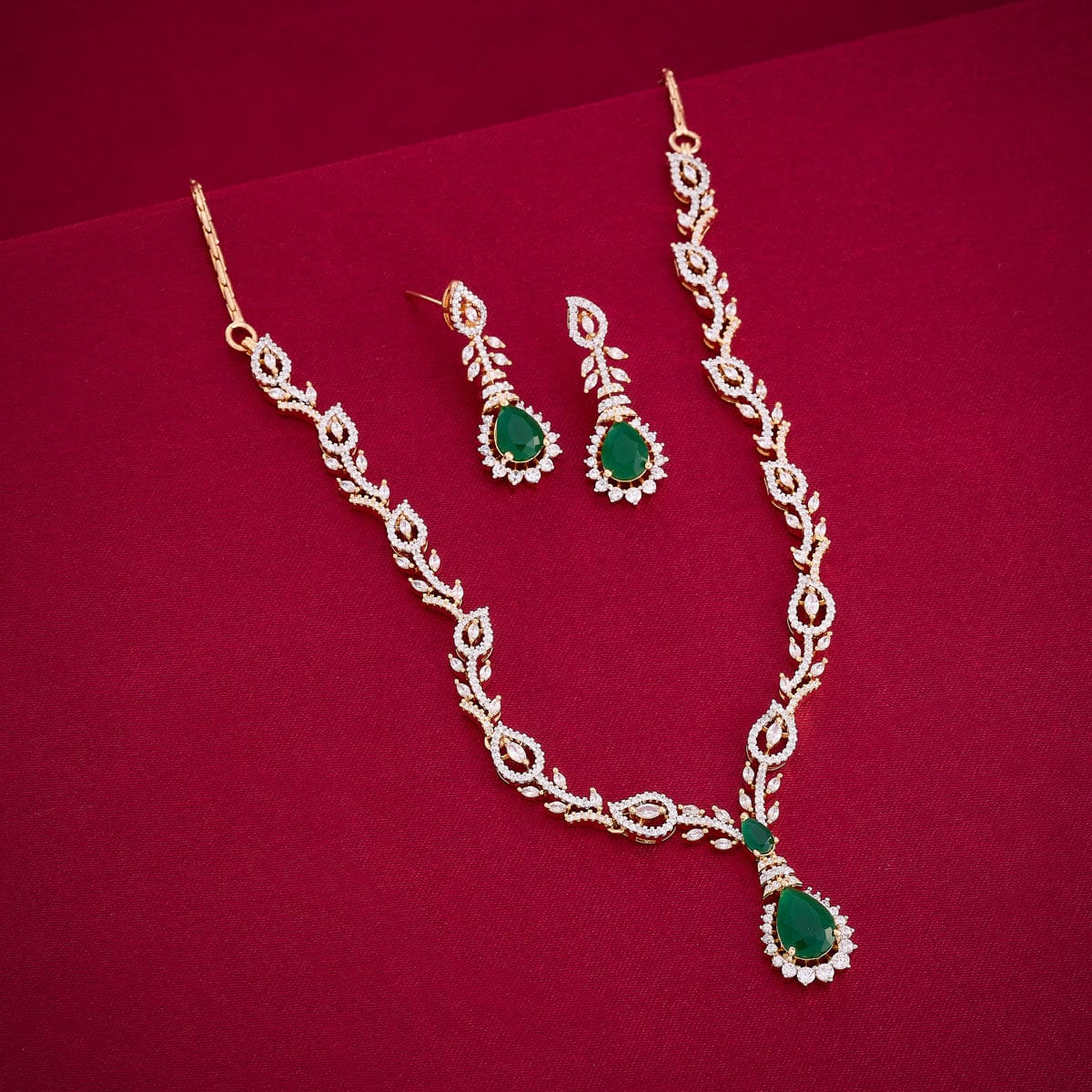 Zircon Necklace Zircon Necklace 188753