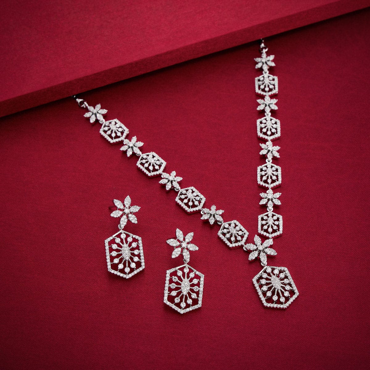 Zircon Necklace Zircon Necklace 188874