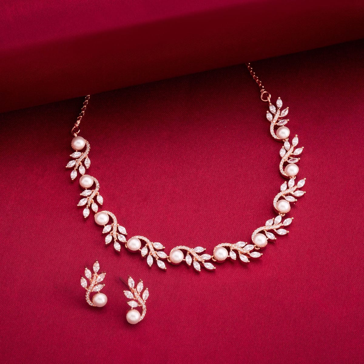 Zircon Necklace Zircon Necklace 188878