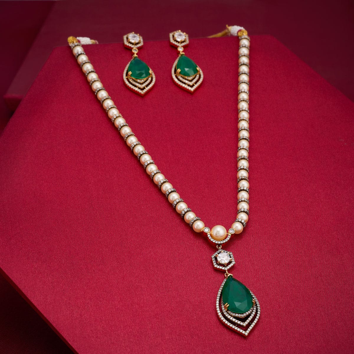 Zircon Necklace Zircon Necklace 189196