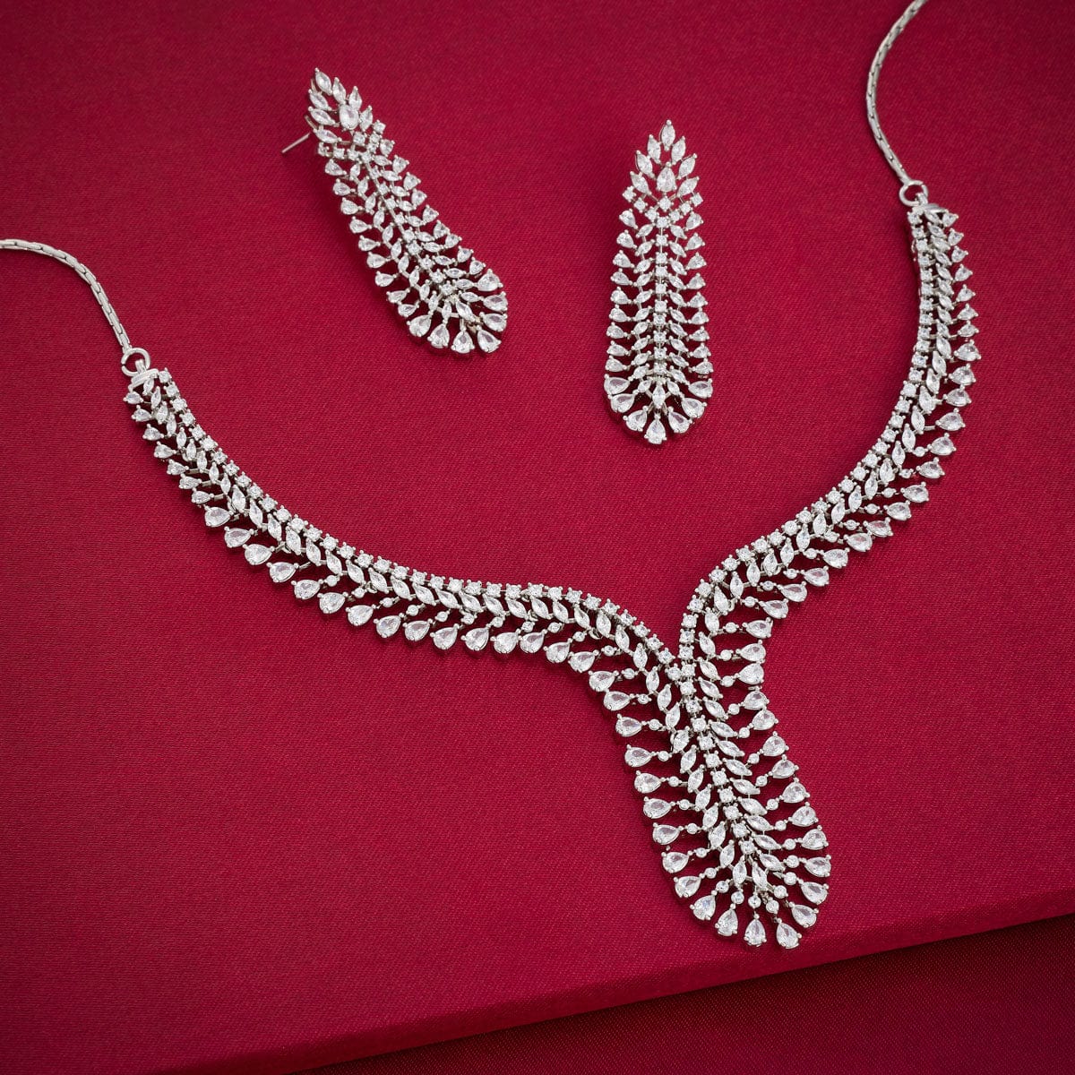 Zircon Necklace Zircon Necklace 190377