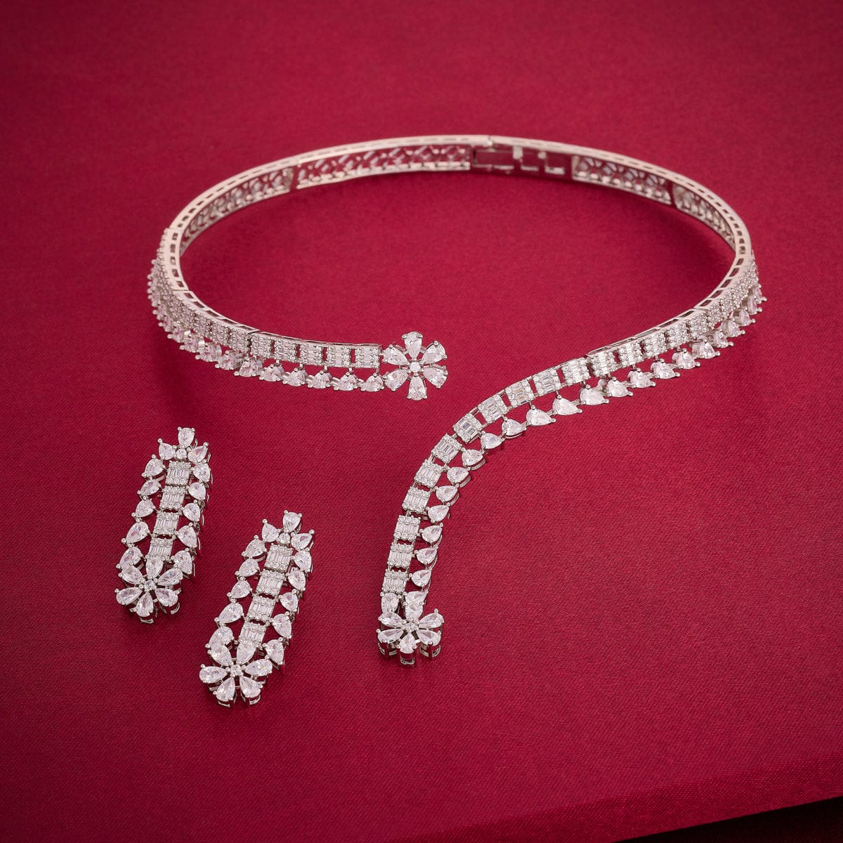 Zircon Necklace Zircon Necklace 190403