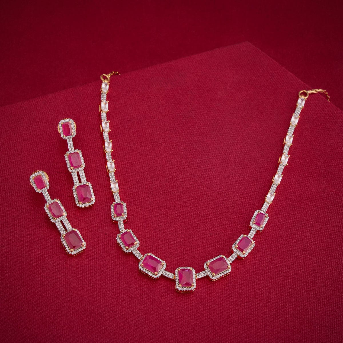 Zircon Necklace Zircon Necklace 190813