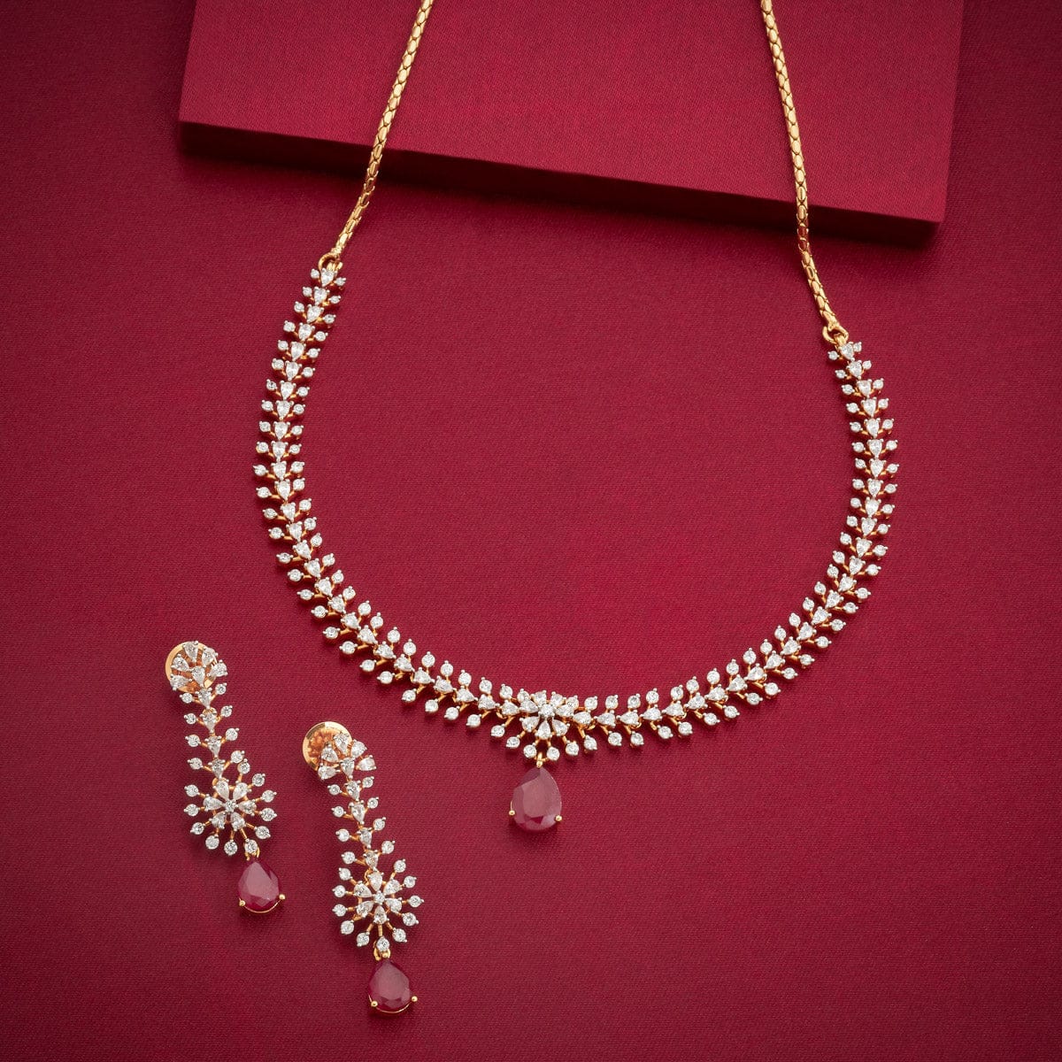 Zircon Necklace Zircon Necklace 190822