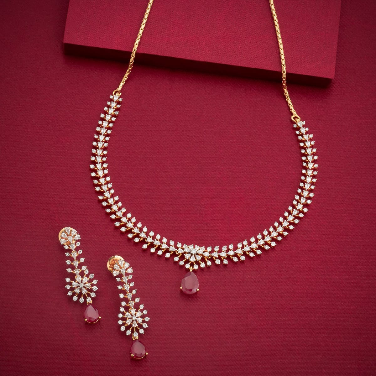 Zircon Necklace Zircon Necklace 190822