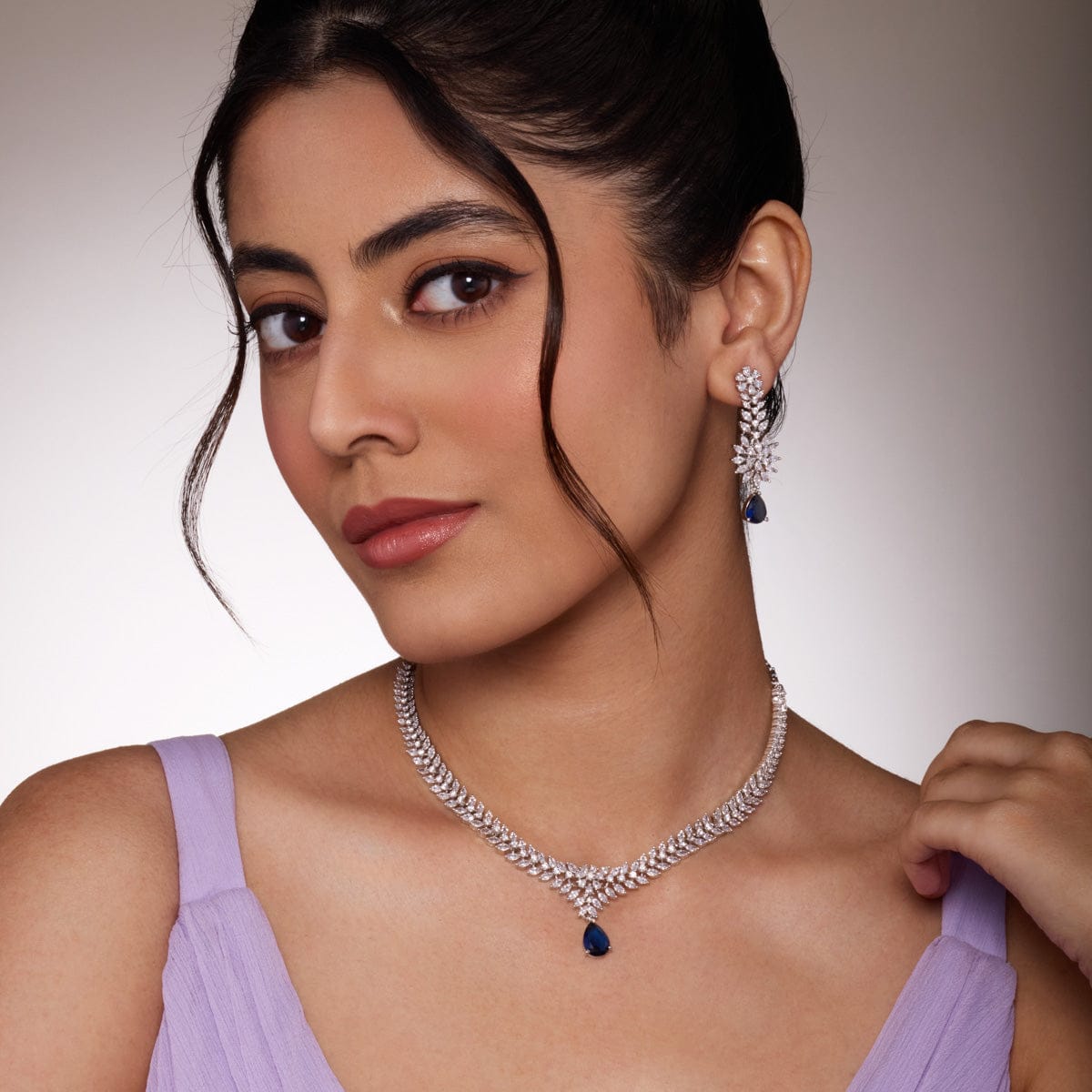 Zircon Necklace Zircon Necklace 190823