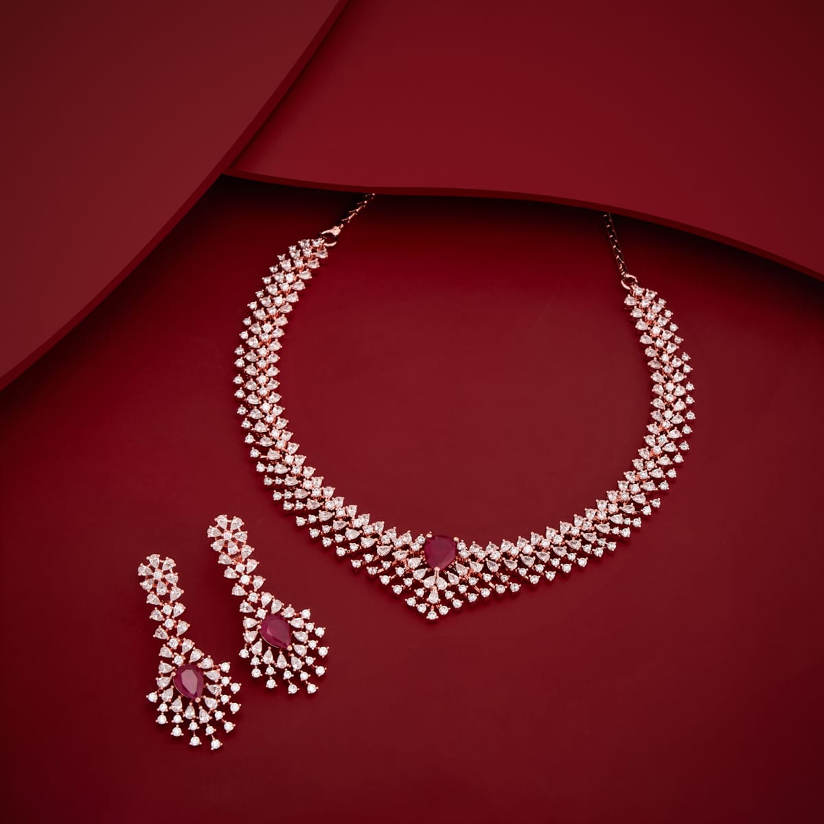Zircon Necklace Zircon Necklace 190824