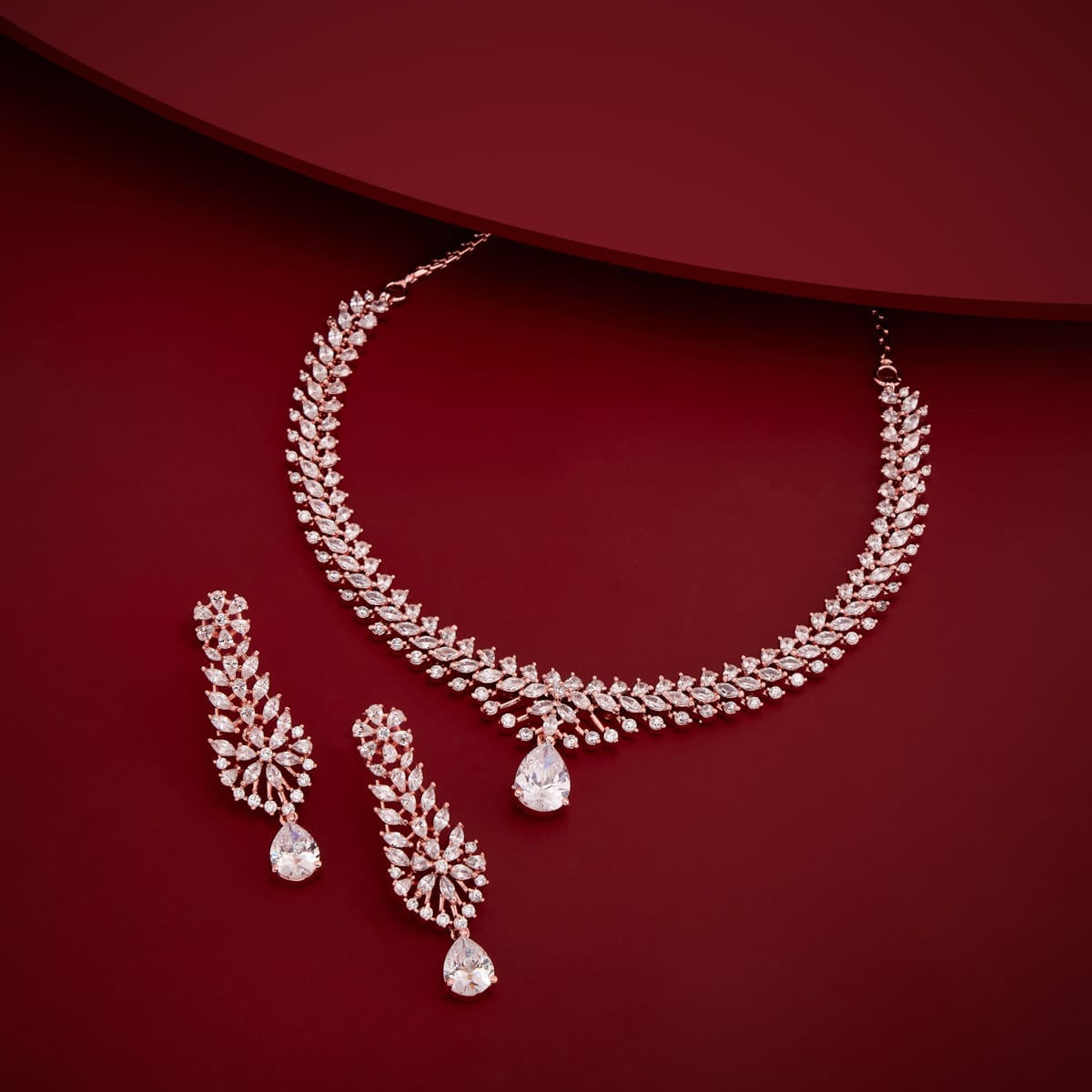 Zircon Necklace Zircon Necklace 190830