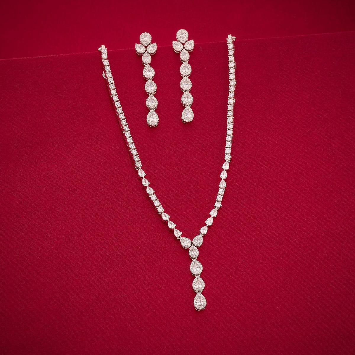 Zircon Necklace Zircon Necklace 190836