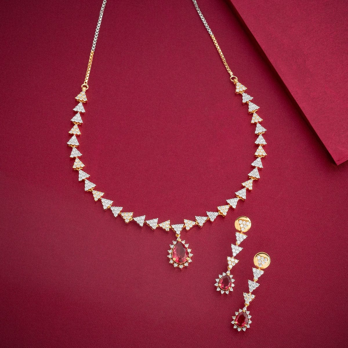 Zircon Necklace Zircon Necklace 190837