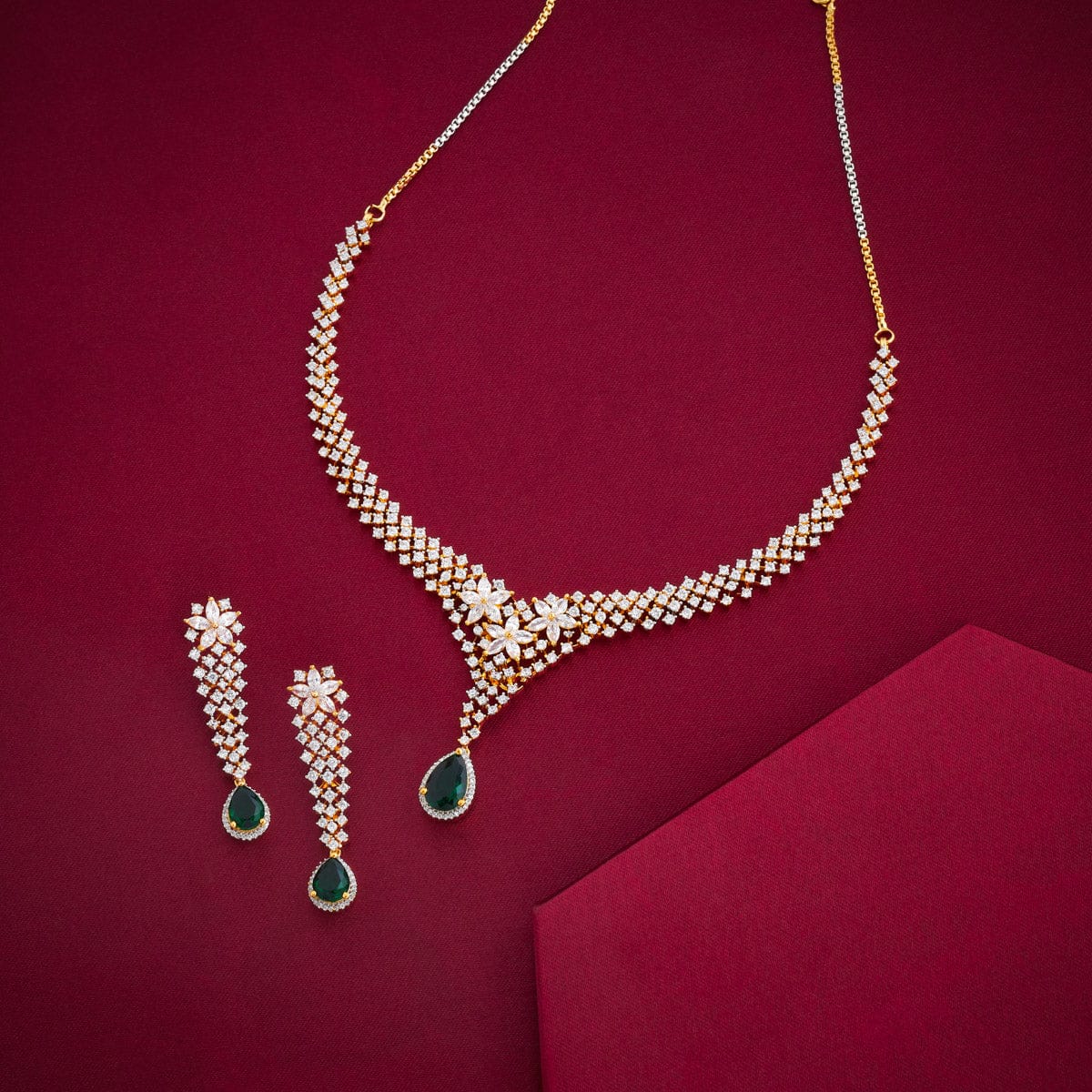 Zircon Necklace Zircon Necklace 190838