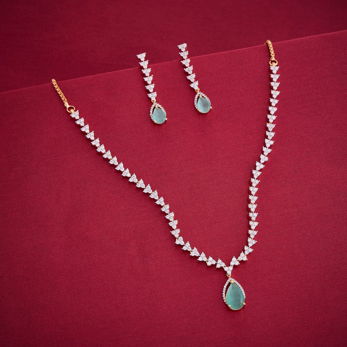 Zircon Necklace Zircon Necklace 190840