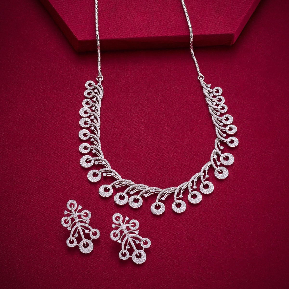 Zircon Necklace Zircon Necklace 190898