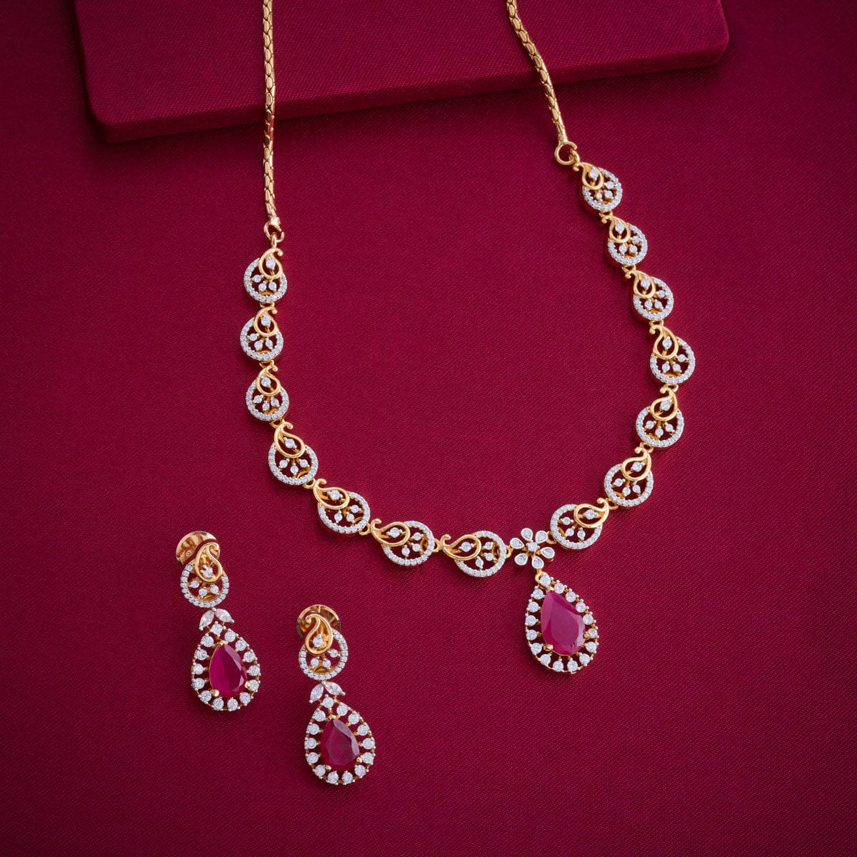 Zircon Necklace Zircon Necklace 190916