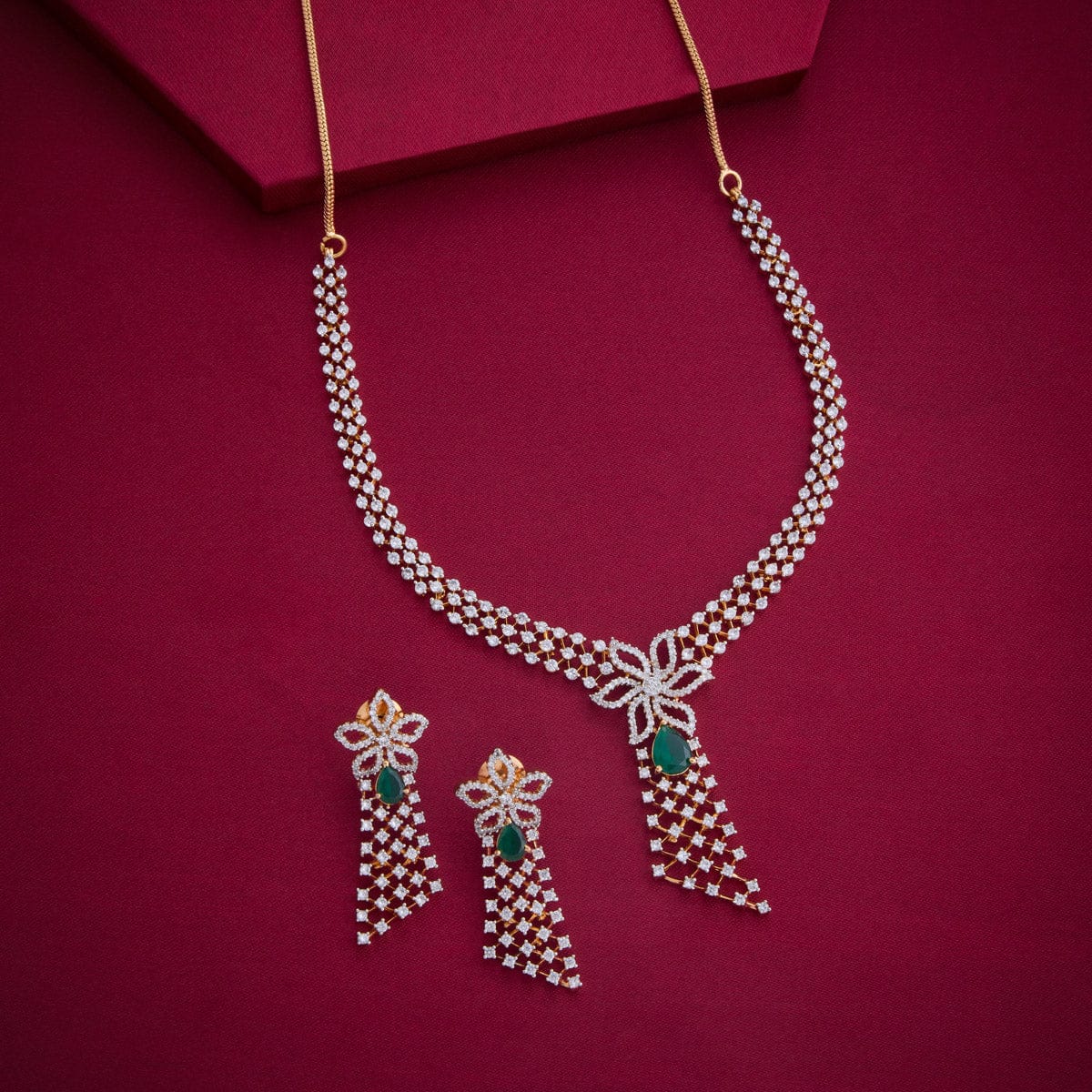 Zircon Necklace Zircon Necklace 191675