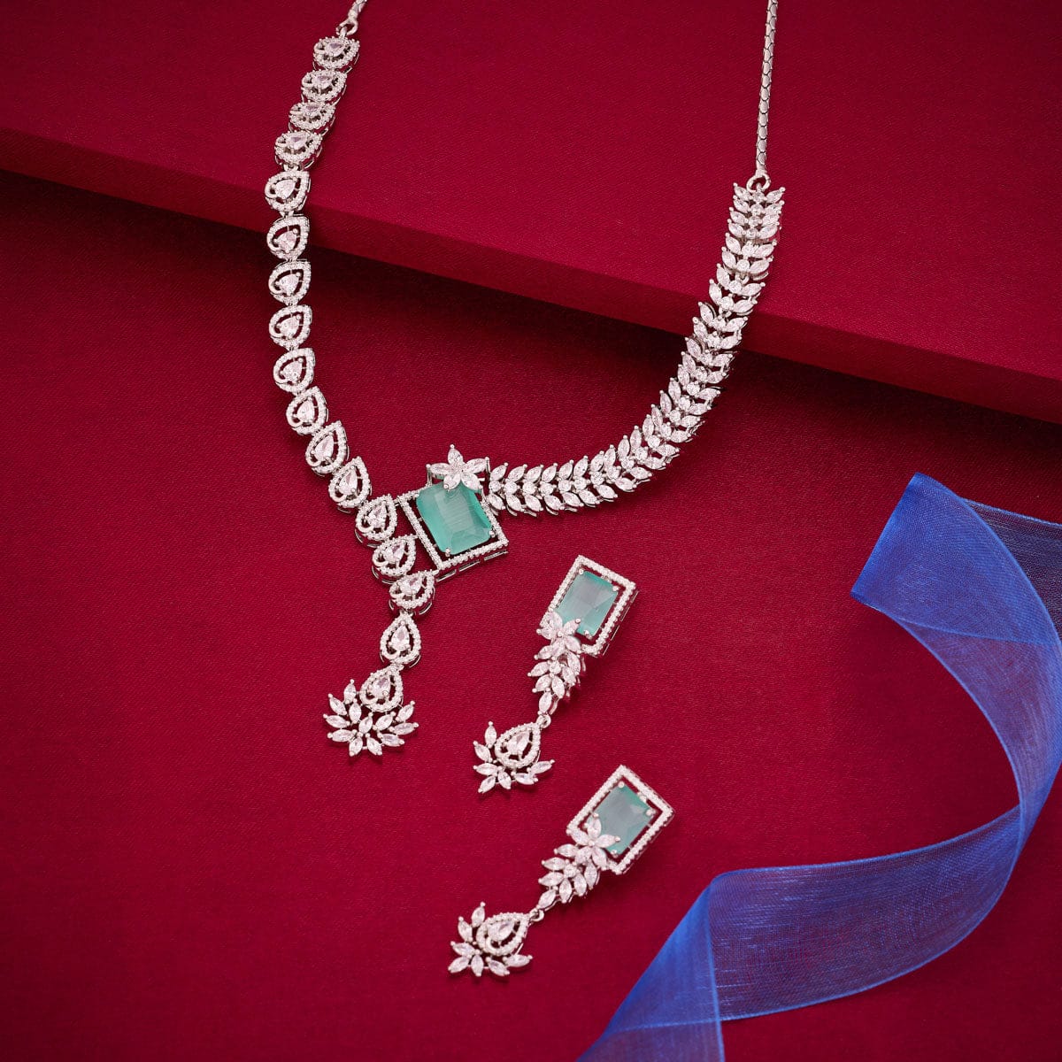 Zircon Necklace Zircon Necklace 191692