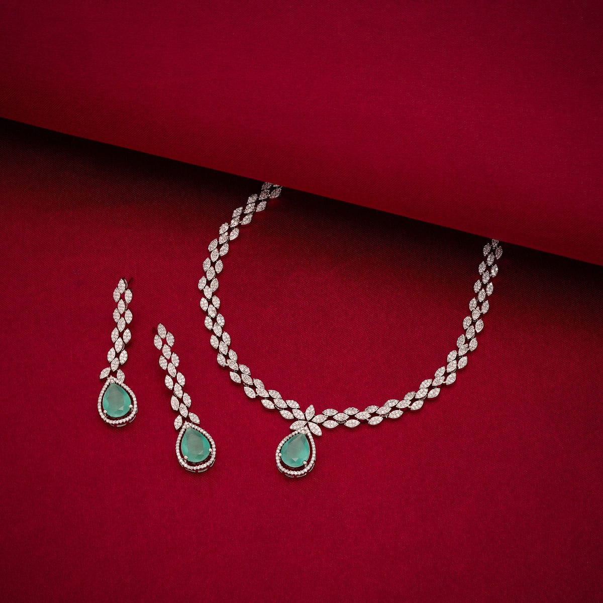 Zircon Necklace Zircon Necklace 191867