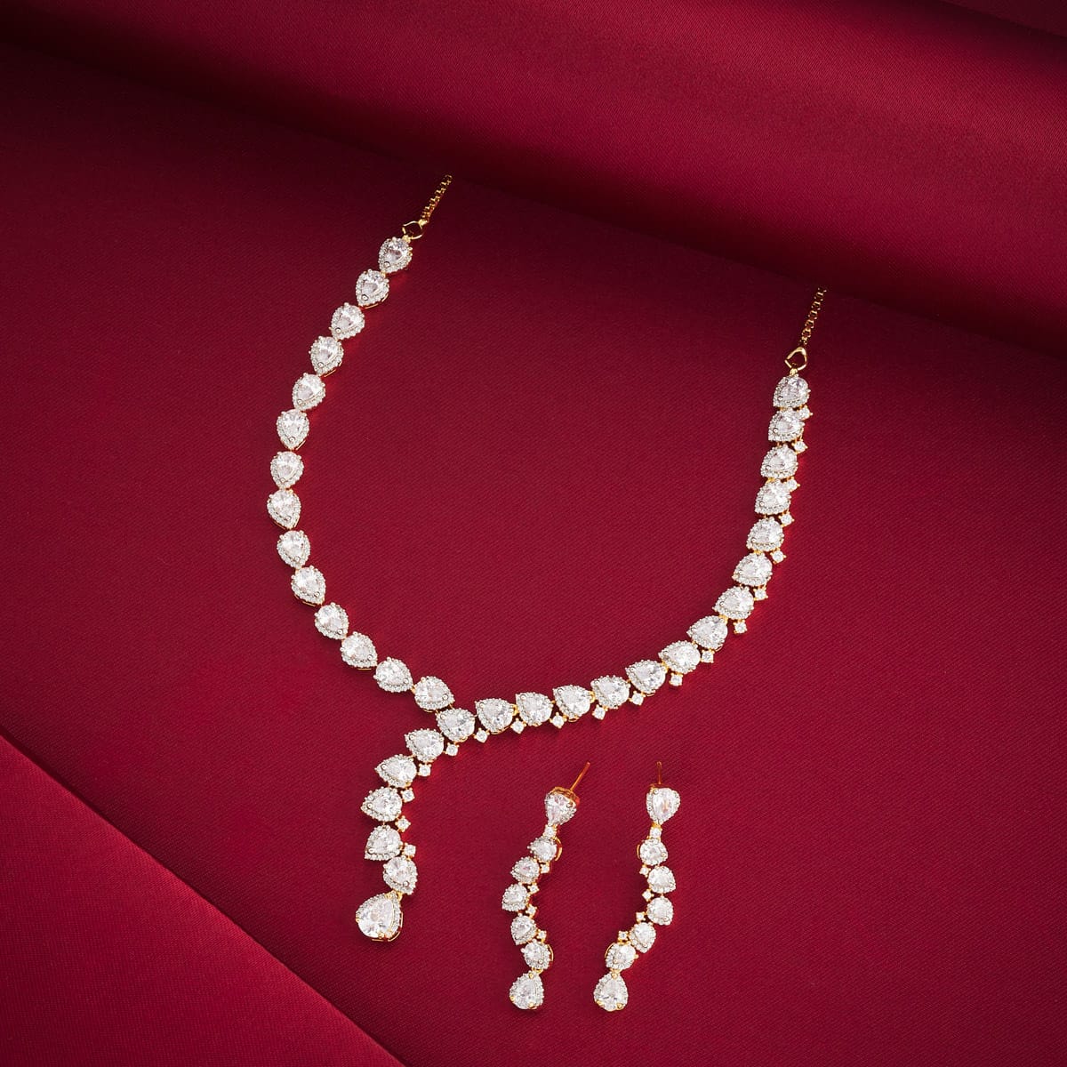 Zircon Necklace Zircon Necklace 193108