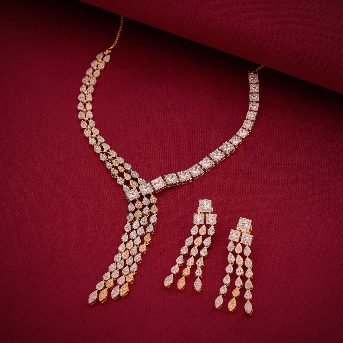 Zircon Necklace Zircon Necklace 193111