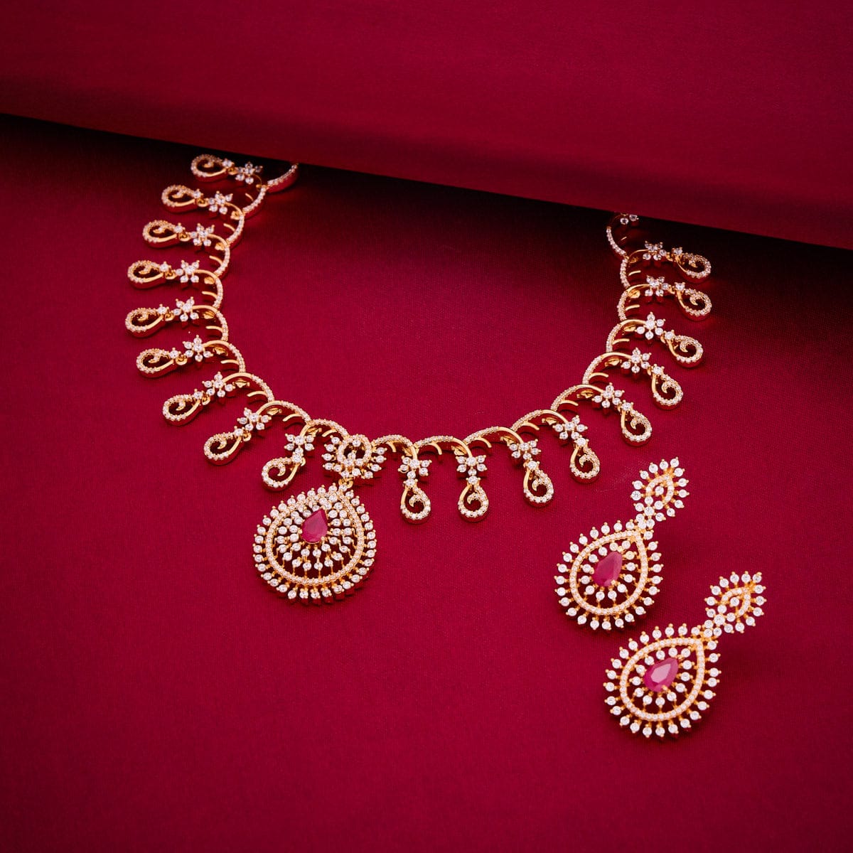 Zircon Necklace Zircon Necklace 193179