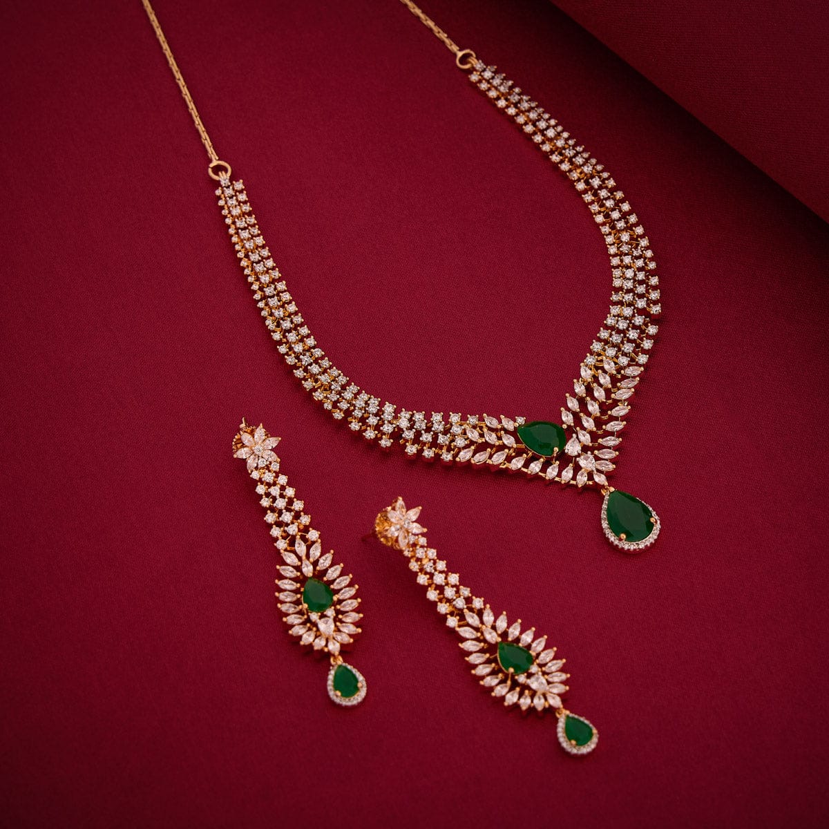Zircon Necklace Zircon Necklace 193770