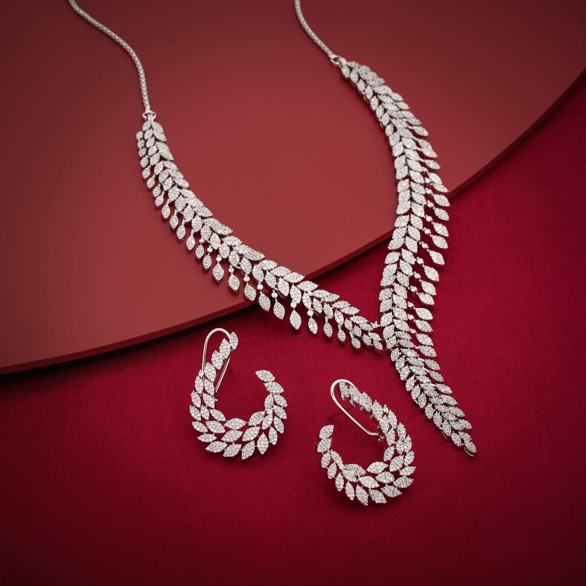 Zircon Necklace Zircon Necklace 193868