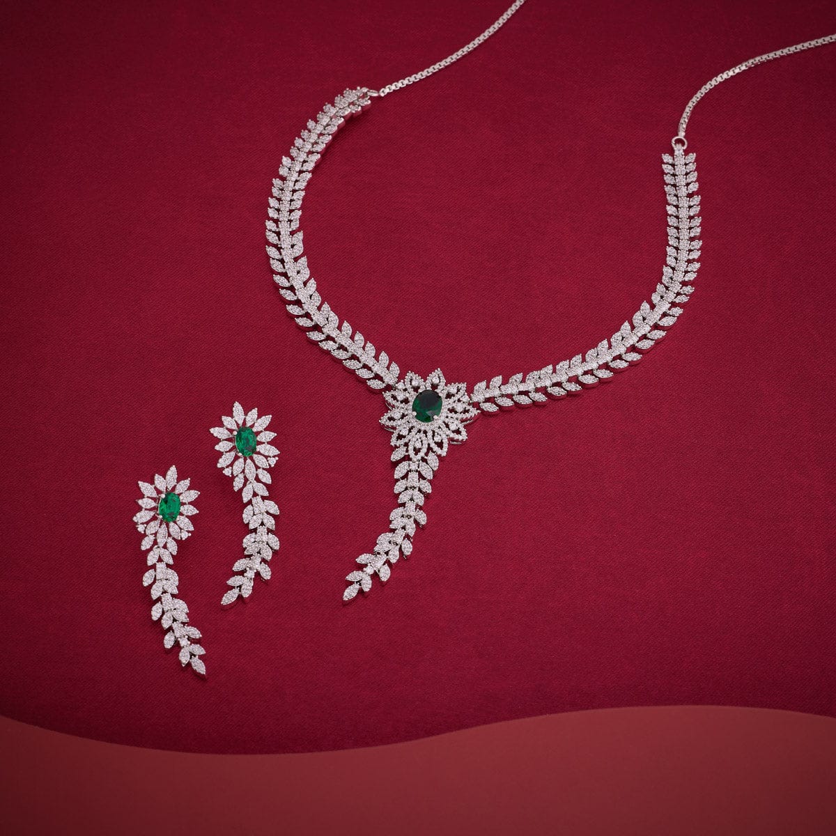 Zircon Necklace Zircon Necklace 193870