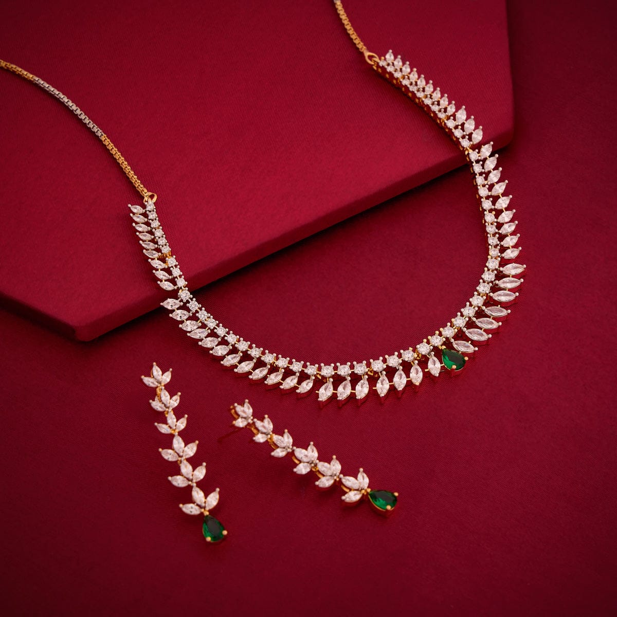 Zircon Necklace Zircon Necklace 194069