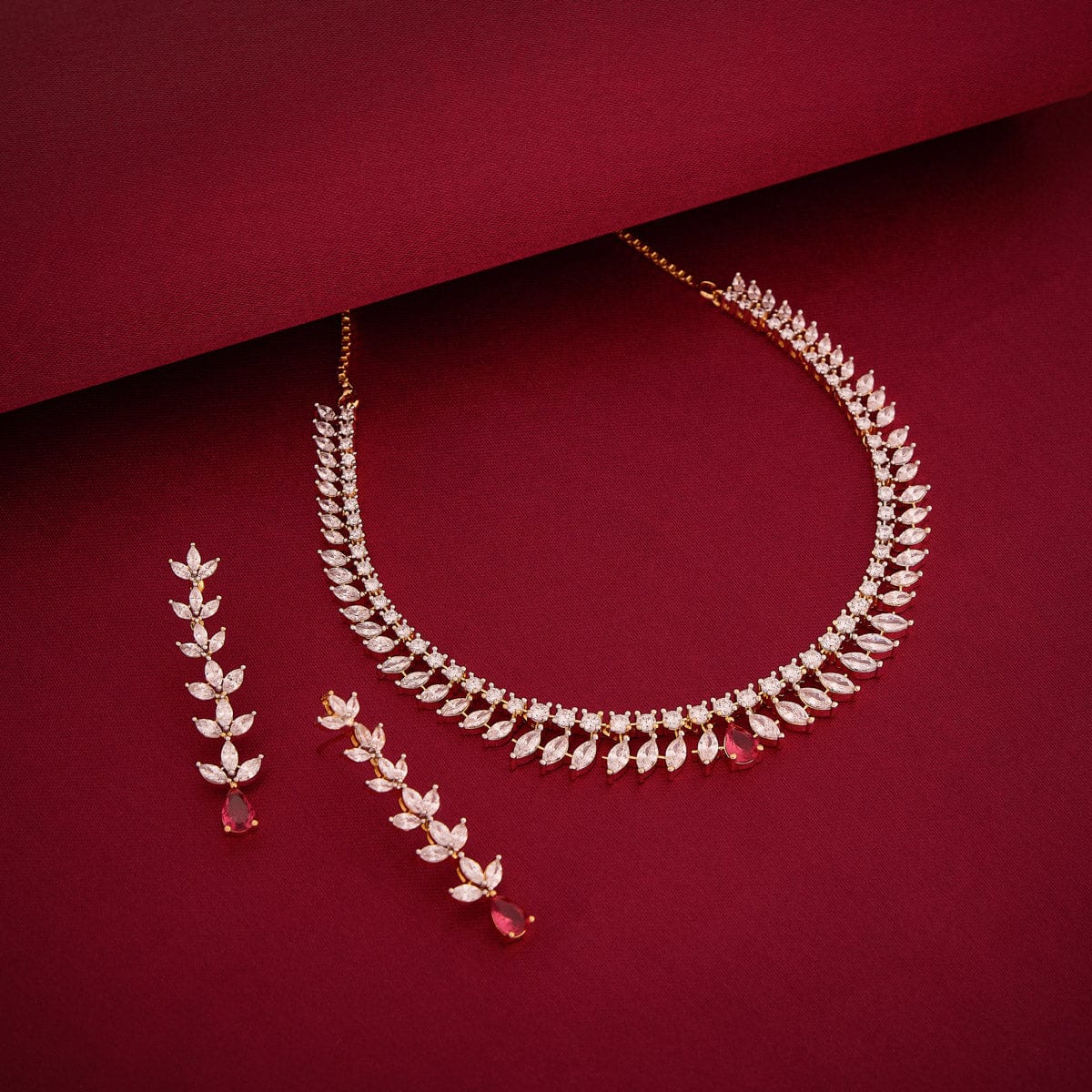 Zircon Necklace Zircon Necklace 194069