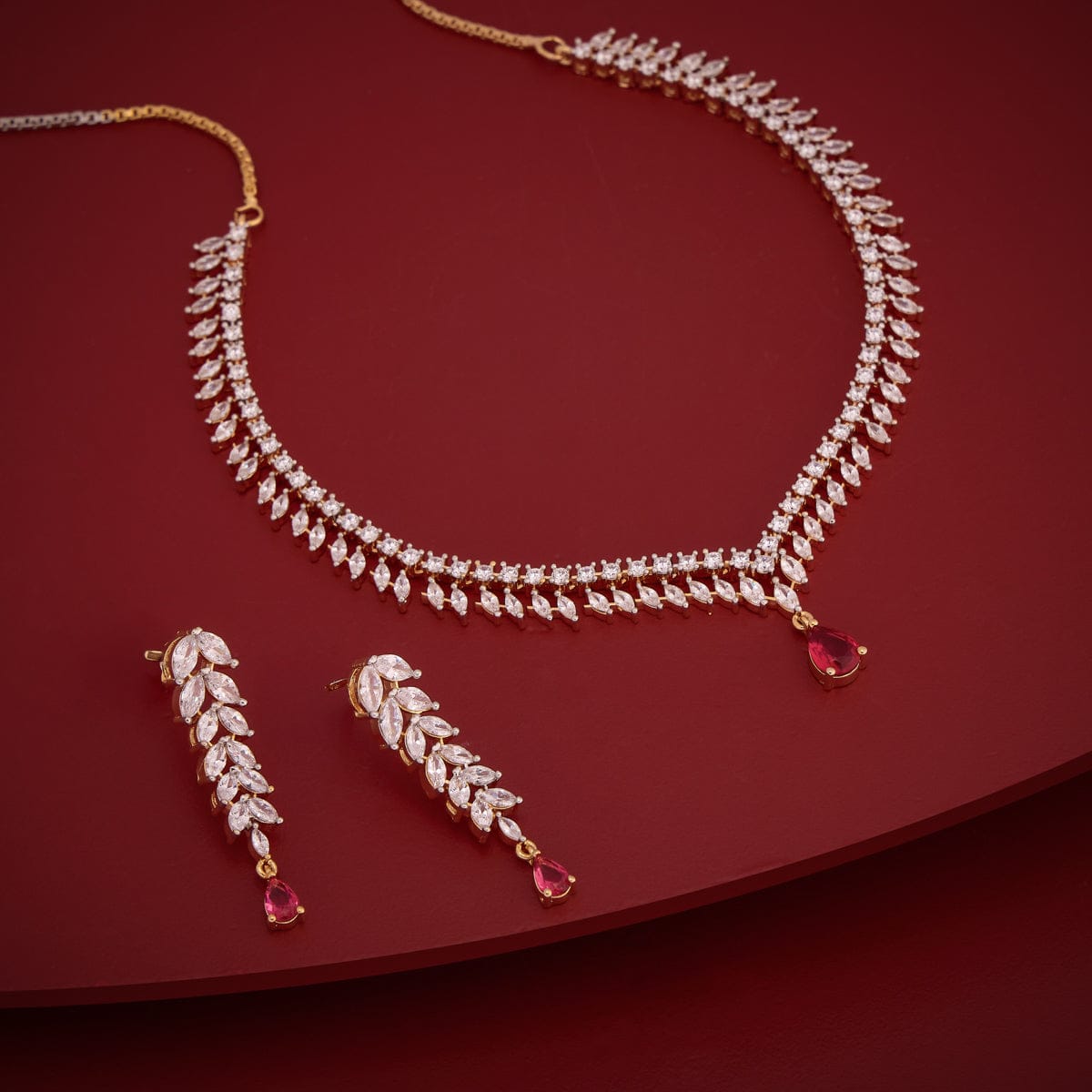 Zircon Necklace Zircon Necklace 194070