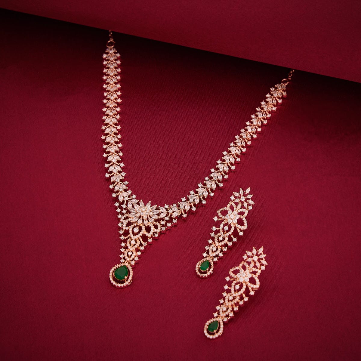 Zircon Necklace Zircon Necklace 195634