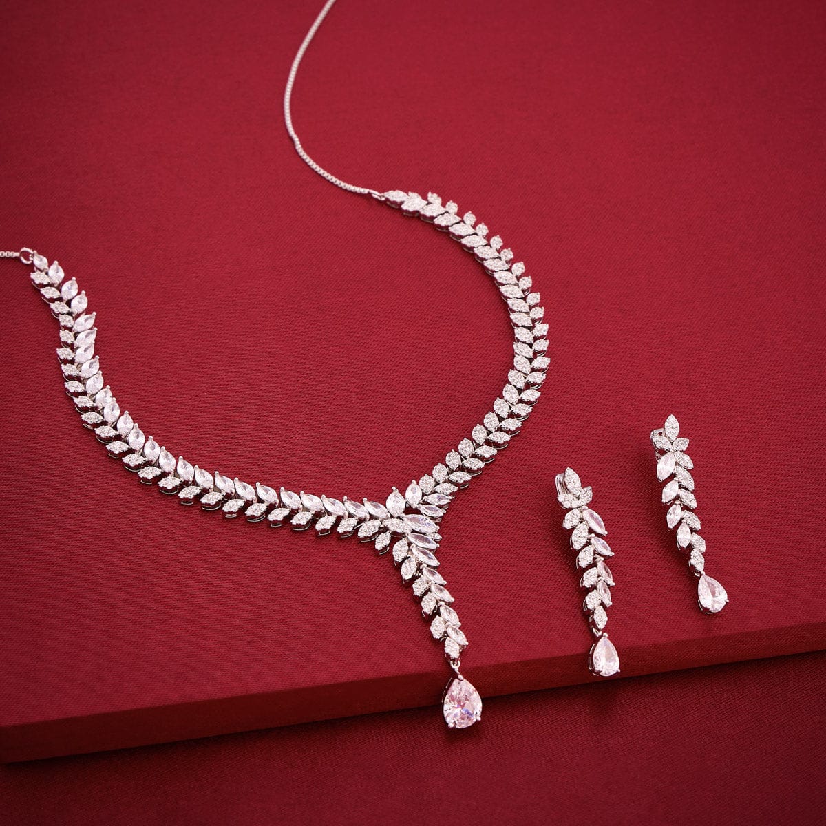 Zircon Necklace Zircon Necklace 195647