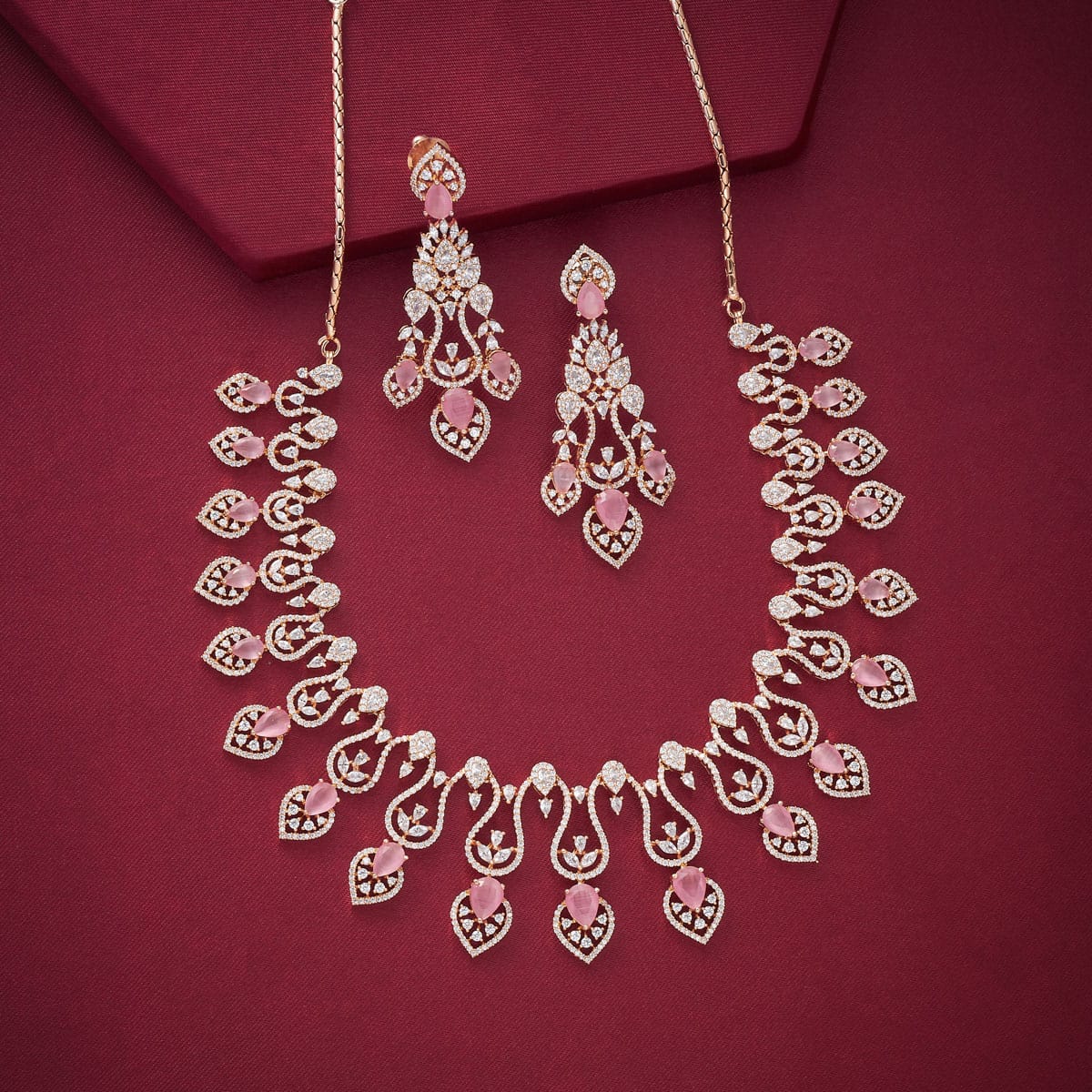 Zircon Necklace Zircon Necklace 197409