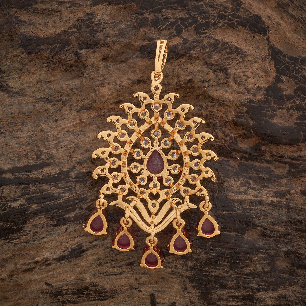 Zircon Pendant Zircon Pendant 182086