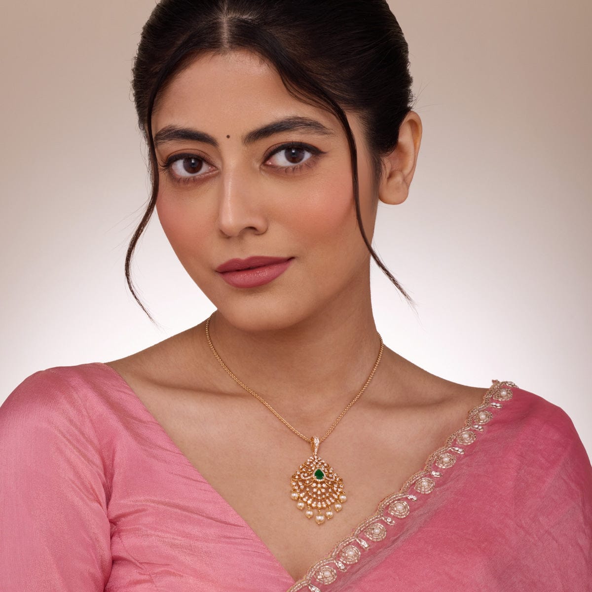 Zircon Pendant Zircon Pendant 192605