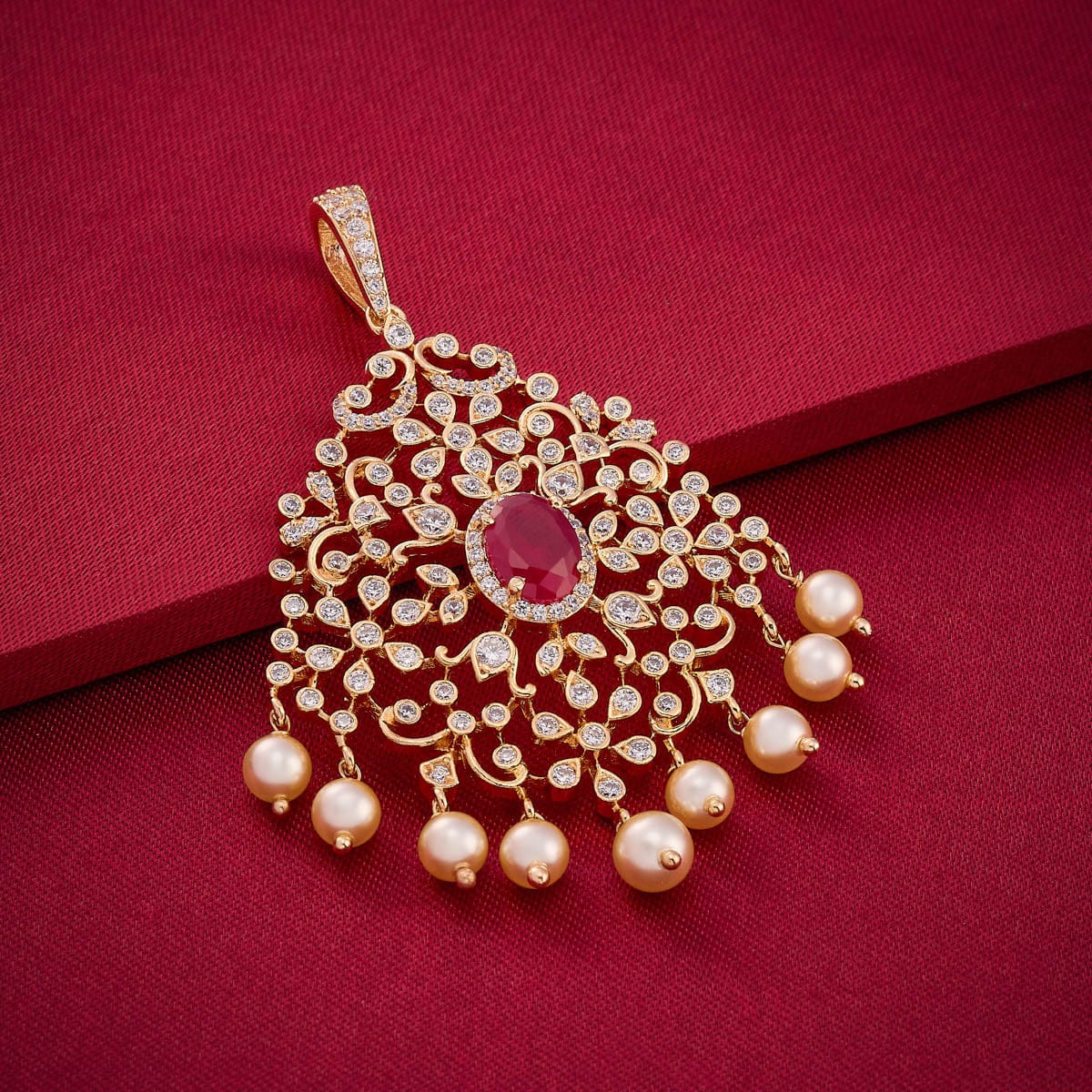 Zircon Pendant Zircon Pendant 192606