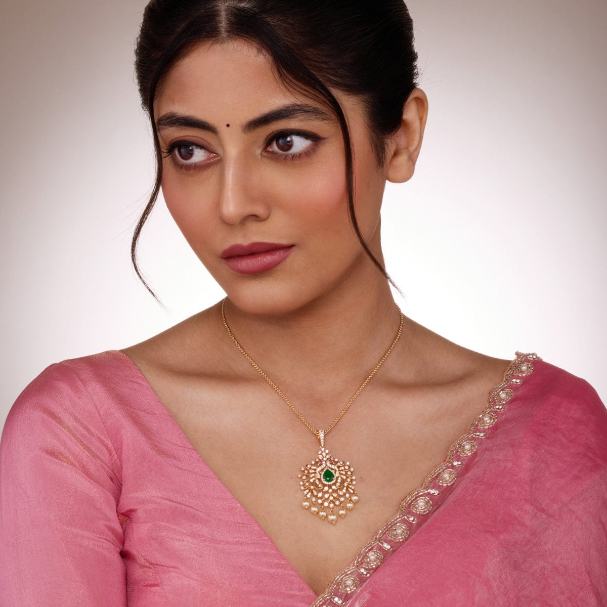 Zircon Pendant Zircon Pendant 192607