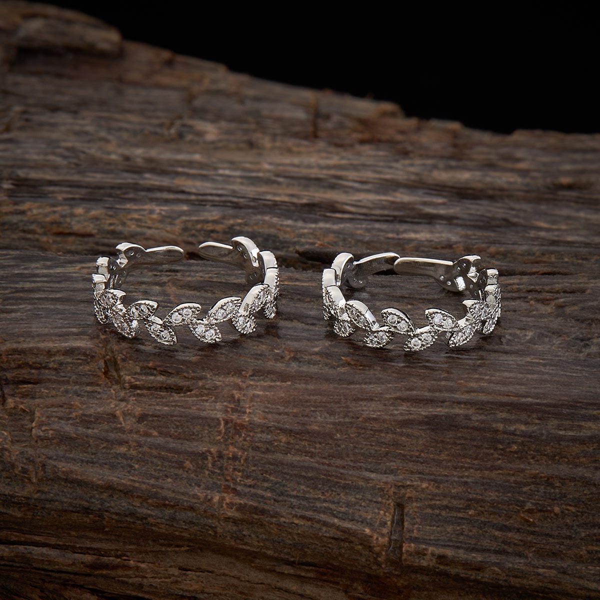 Metti Style மெட்டி | Latest Metti Designs & Silver Toe Ring Styles